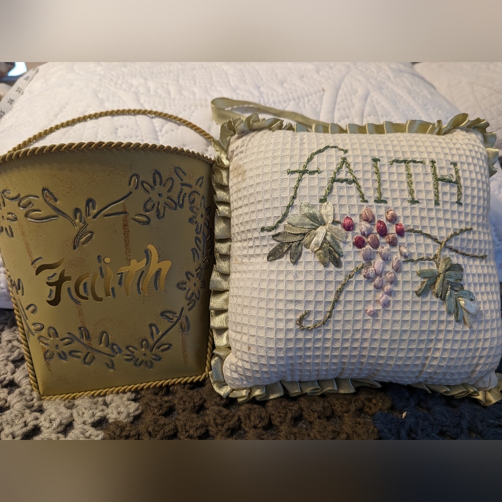 Vintage Home Interiors 4 Piece Set! - Picture 1 of 4